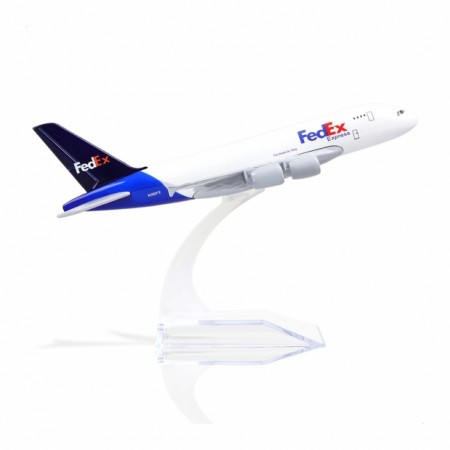 AIRCRAFT MODEL 1:XXX B767 FEDEX
