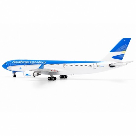 JC WINGS 1:200 AEROLINEAS ARGENTINAS AIRBUS A330-200 XX20367